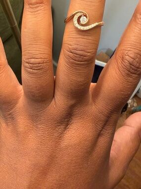 Na Hoku 14K Rose Gold Diamond Wave Ring Size 8.5 | Made in Hawaii